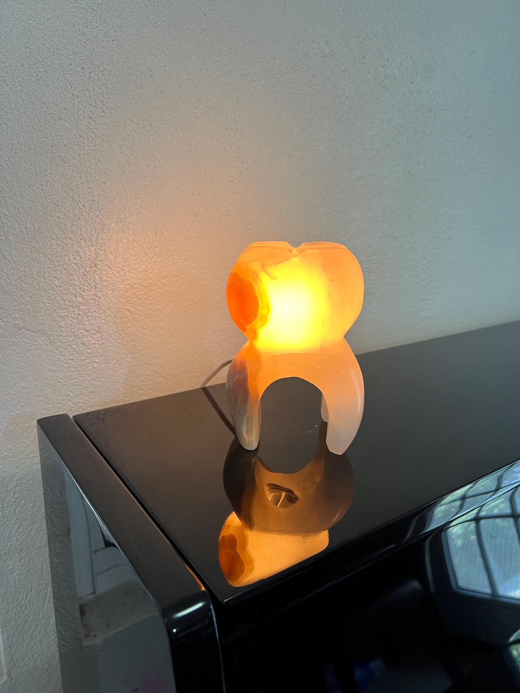 Hand Carved Onyx Tooth Lamp Triple Polished by our crew.