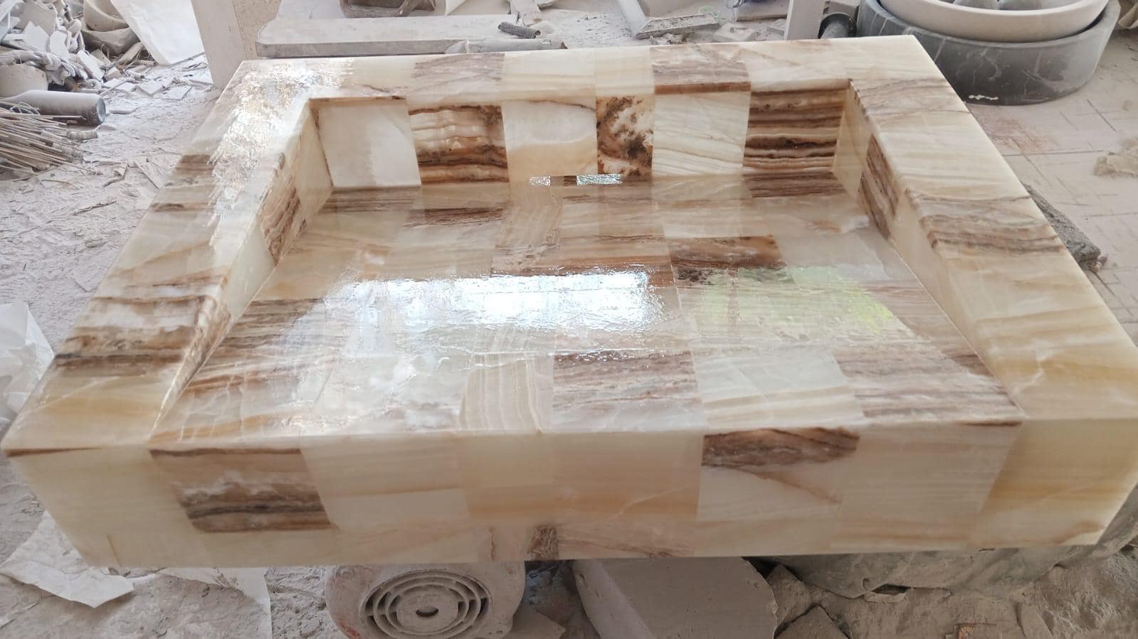 Onyx Vanity With Lights