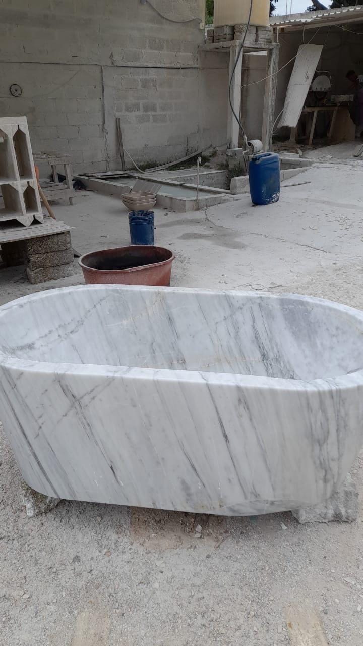 Grey White Marble Bathtub 6Ft…. 1690 lbs. Hand Carved Triple Polished.All natural stone are unique in their colors and patterns .